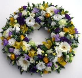 Mixed Loose Wreath